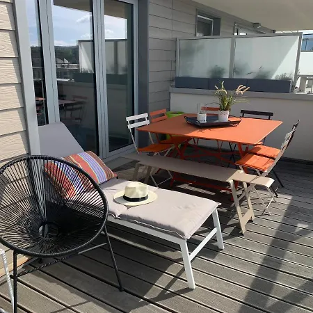 Δωμάτια σε οικογενειακή κατοικία Le Murmure De L'eau - D'hote Urbaine - *