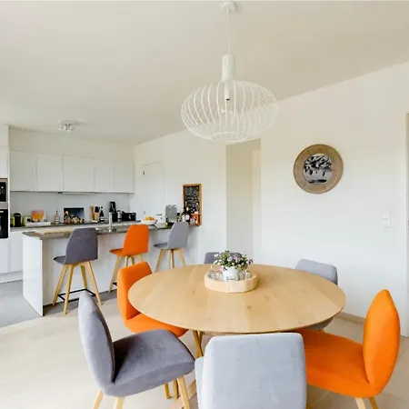 Le Murmure De L'eau - D'hote Urbaine - Δωμάτια σε οικογενειακή κατοικία